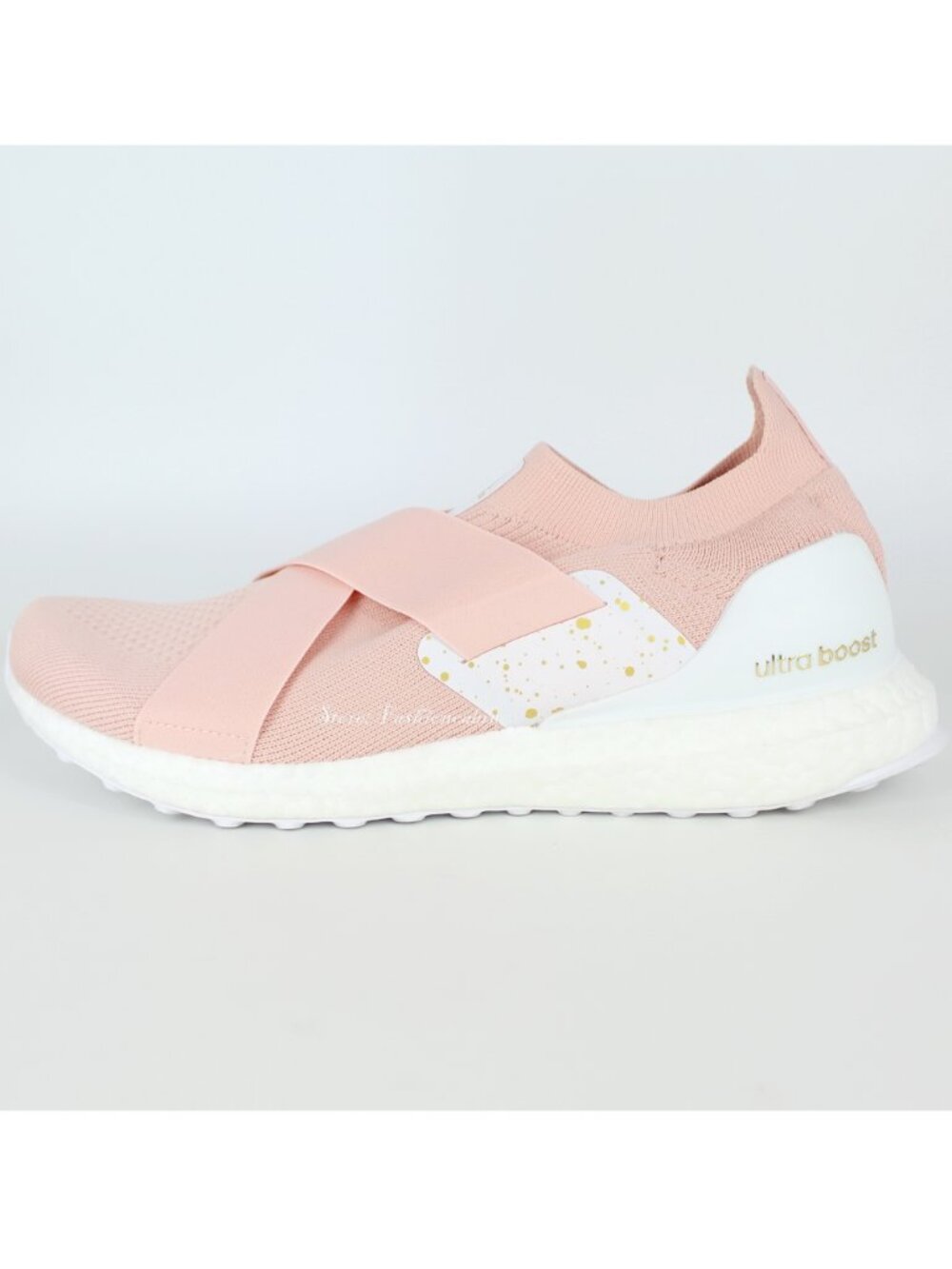 New Adidas UltraBoost DNA Running Sneakers,9.5 Lightweight, Responsive & Stylish